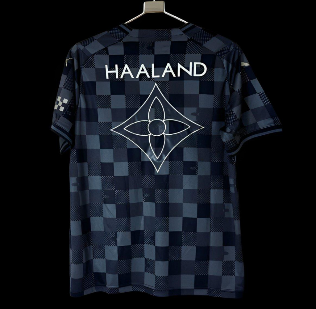 24/25 Manchester City x LV Haaland Special