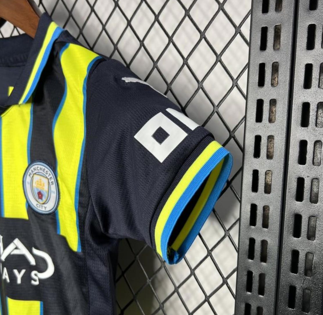 24/25 Kids Manchester City Away