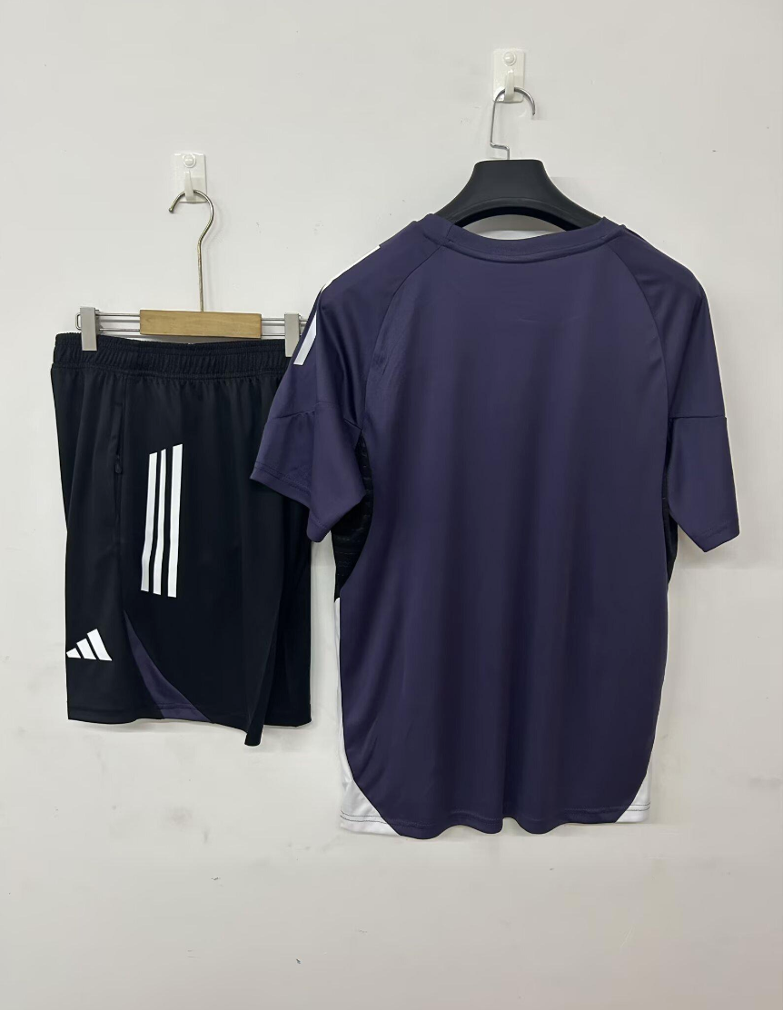 25/26 Manchester United Pre-Match Training Jersey Purple+ Shorts