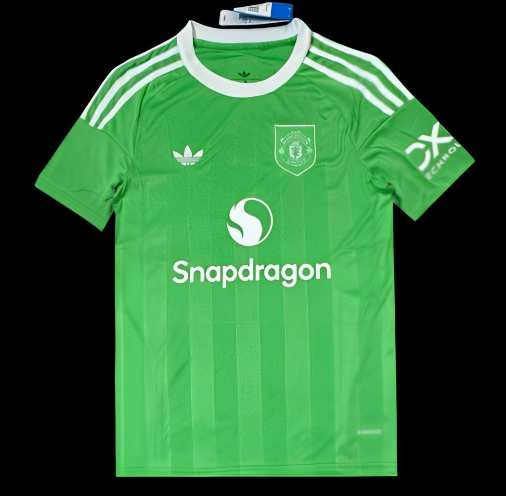 25/26 Manchester United Green Goalkeeper