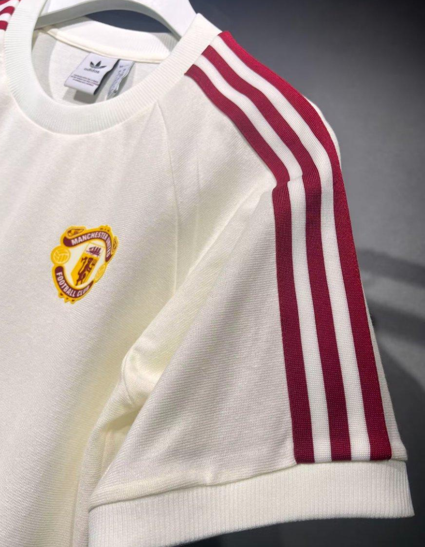24/25 Manchester United Cotton Beige