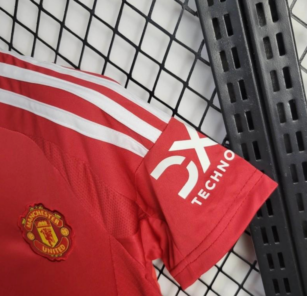 24/25 Women Manchester United Home