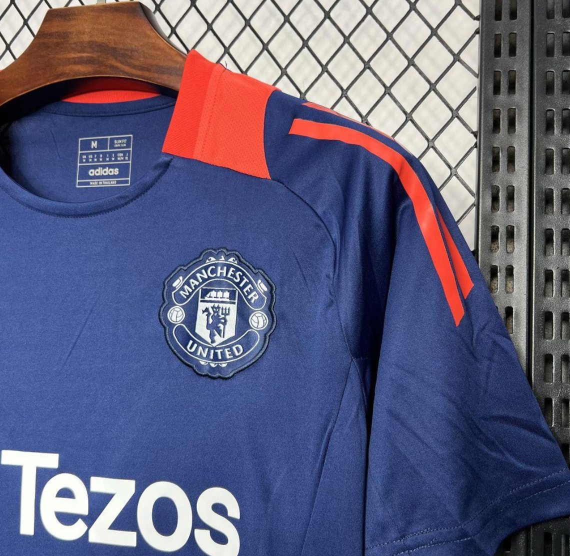 24/25 Manchester United Navy Pre-match