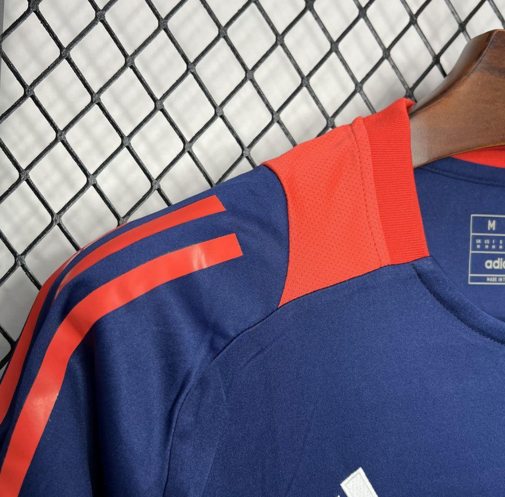 24/25 Manchester United Navy Pre-match