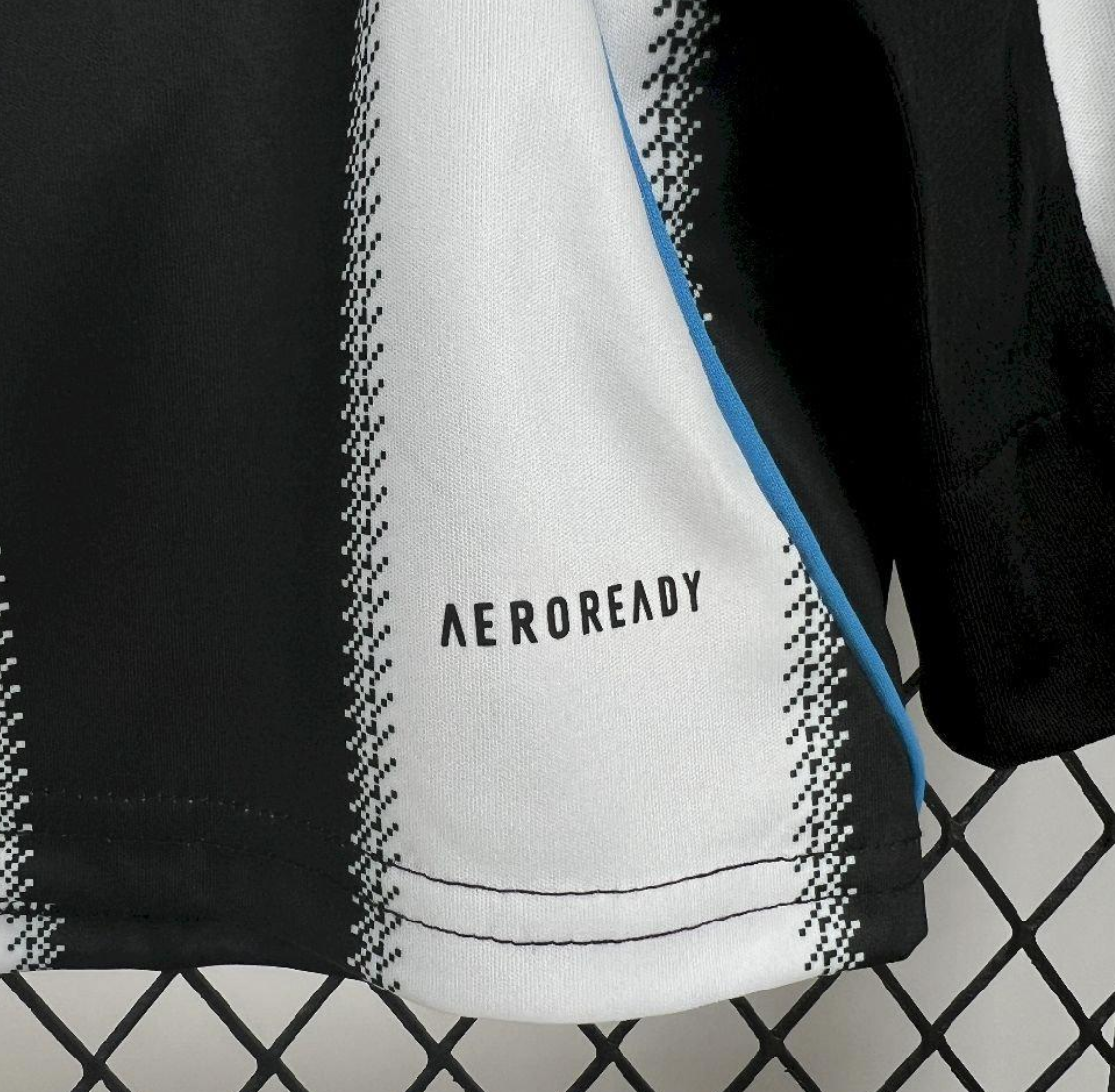 25/26 Newcastle United Home Long Sleeve