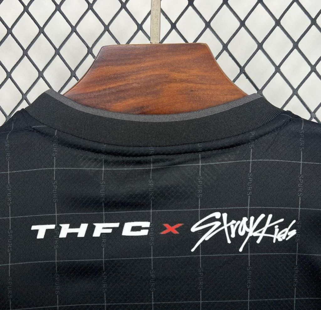 25/26 Tottenham Hotspur X StrayKids Away