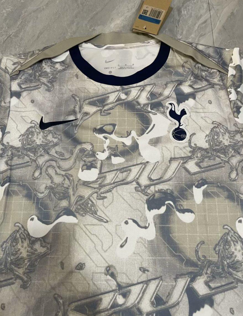 25/26 Tottenham Hotspur Academy Pro Pre-Match