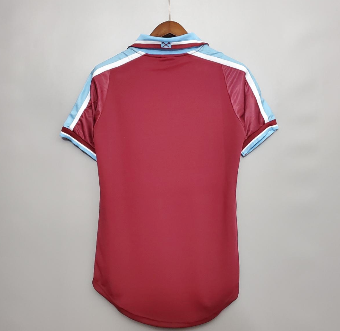 99/01 West Ham United Home