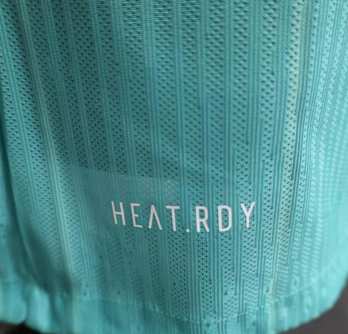 25/26 FC Barcelona Pink with Gradient Fade – Image 5