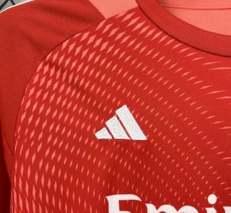 2025/26 Kids Real Madrid Orange Color Goalkeeper – Image 6