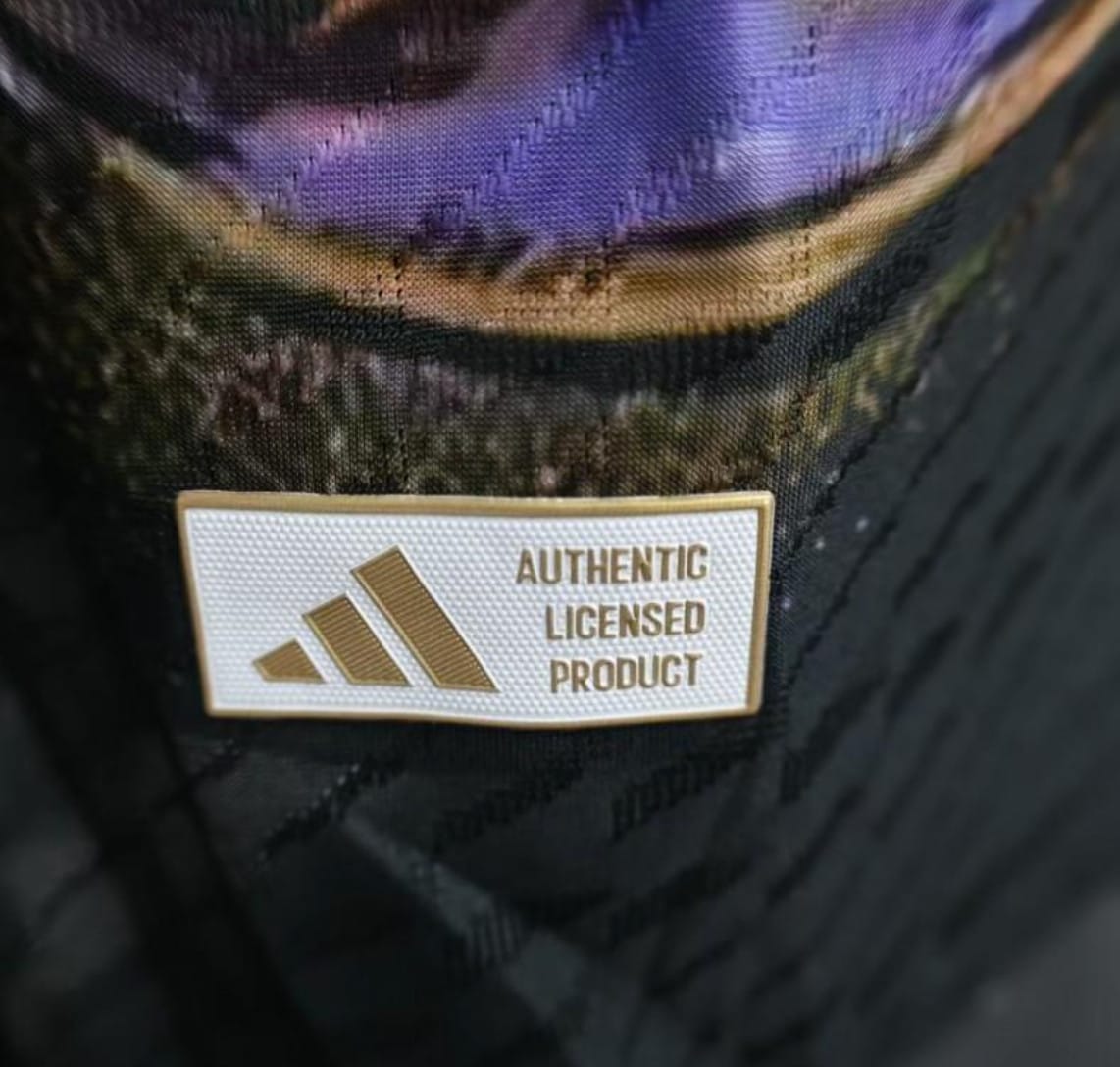 25/26 Real Madrid Black with Colorful Abstract Art Pattern – Image 4