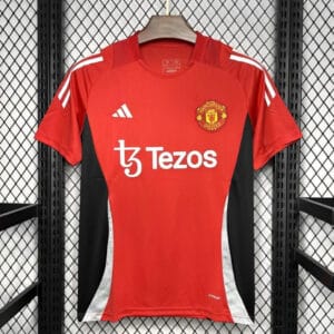 24/25 Manchester United Red Pre-match Training