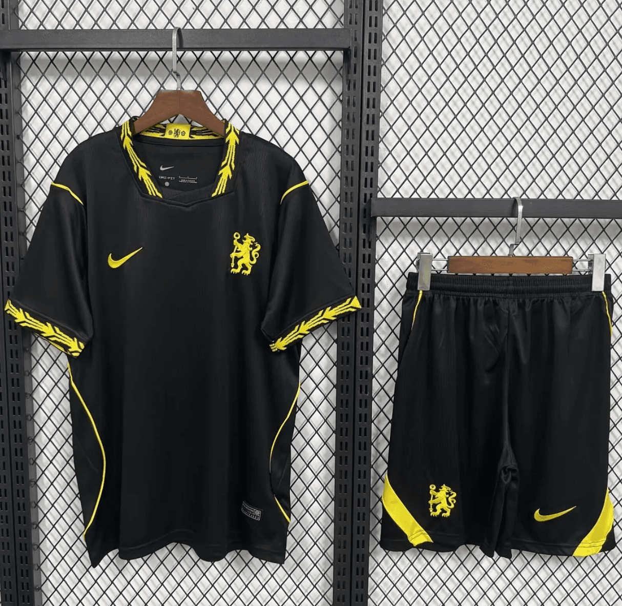 26-27 Chelsea Away Kids