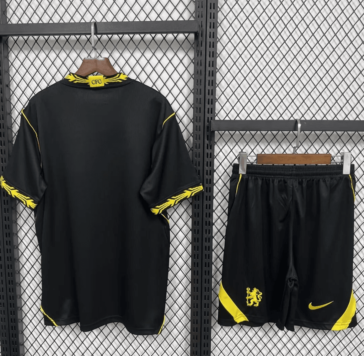 26-27 Chelsea Away Kids – Image 2